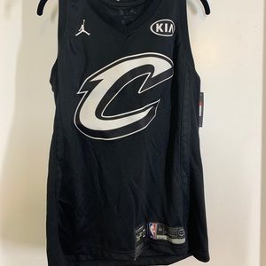 Nike NBA CLE Cavaliers Lebron James jersey